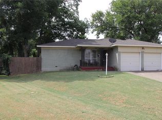2252 Western Park Plaza Dr, Dallas, TX 75211