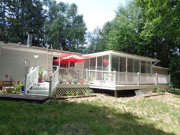 5th image of 12050 Crystal Lake Dr