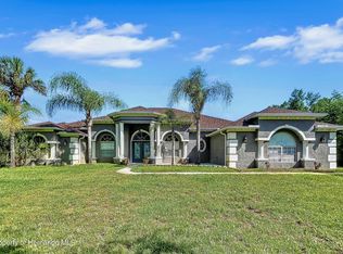 10237 Noddy Tern Rd, Weeki Wachee, FL 34613