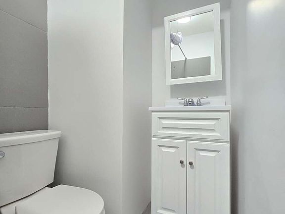 3rd image of 1654 Sheepshead Bay Rd Floor 3