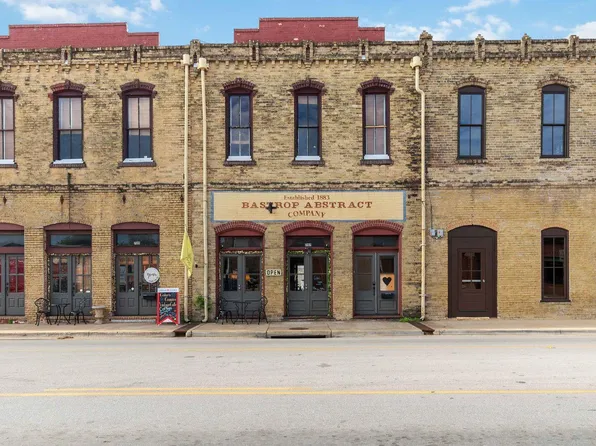 707 Chestnut St, Bastrop, TX 78602