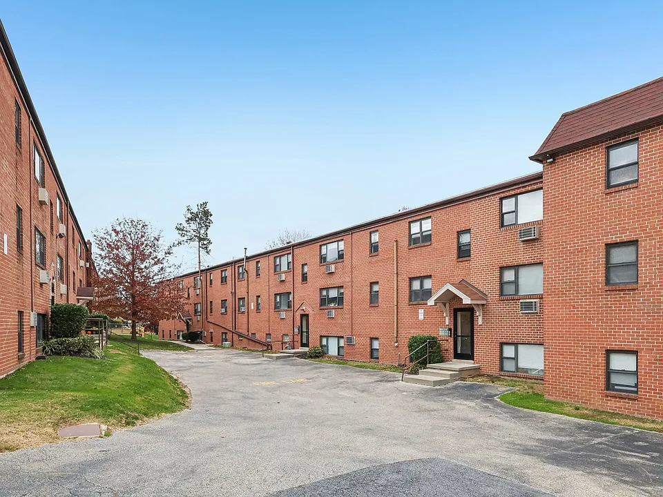 Springfield Green Apartments