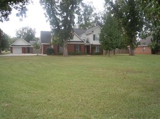 100 Sutcliffe Ct, Warner Robins, GA 31088
