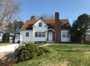 10510 S Hudson Rd, Hudson, IA 50643