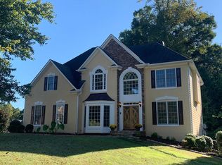 7223 Misty Harbor Ct, Stone Mountain, GA 30087