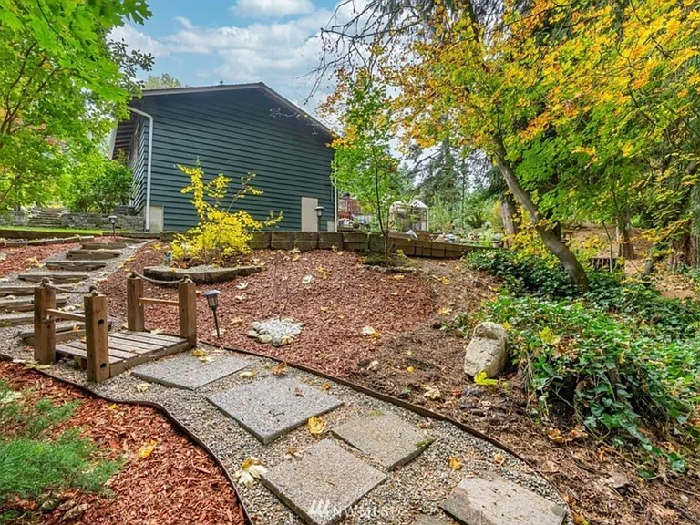 20915 W Richmond Rd — Photo 13