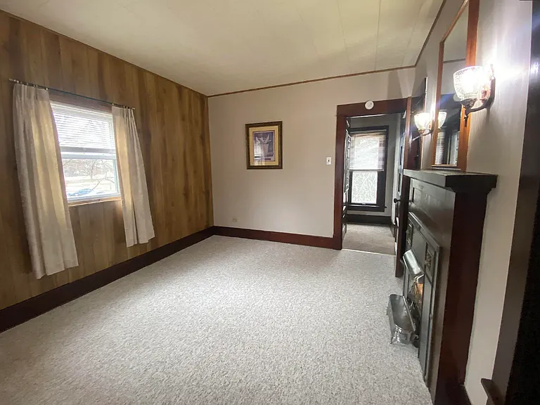 320 N Sherman Ave #3 — Photo 6