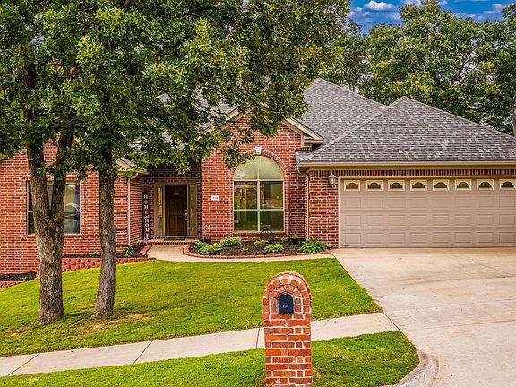 2nd image of 234 Summit Valley Cir