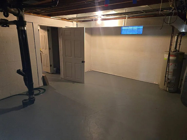 2723 Priscilla Ave — Photo 40