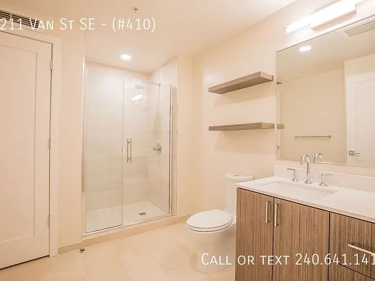 1211 Van St SE #410 — Photo 29