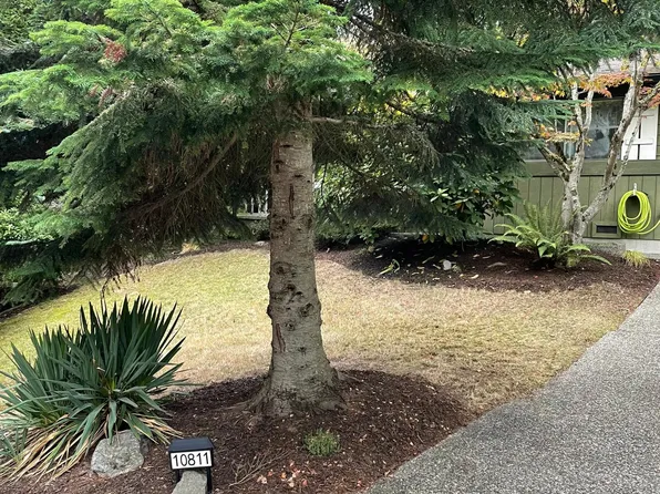 10811 107th Pl NE, Kirkland, WA 98033