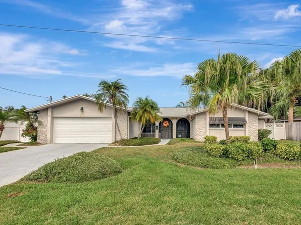 1113 45th Ave NE, Saint Petersburg, FL 33703