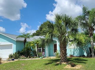 760 Isle Royale Ave NW, Palm Bay, FL 32907