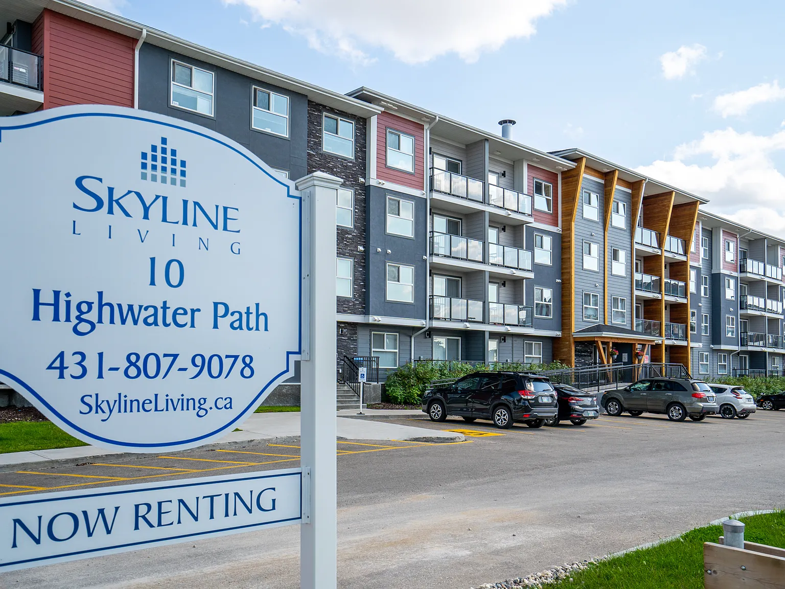 Waterford Village Apartments — Photo 3