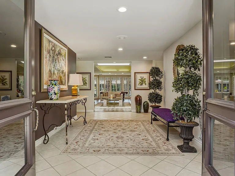 5 Stanford Dr — Photo 6