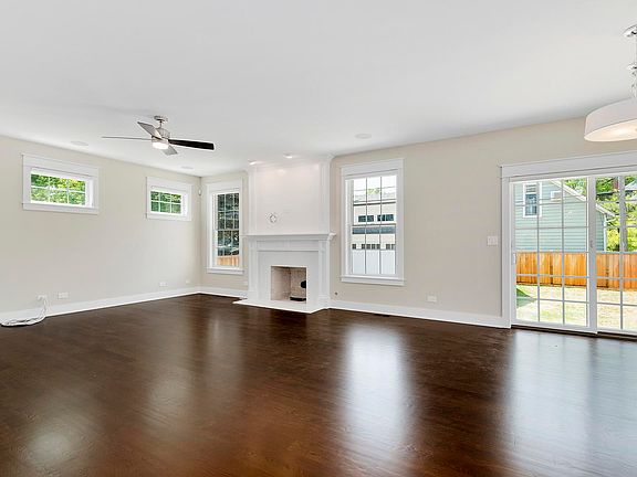 5th image of 127 S Kensington Ave
