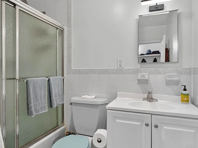 307 Court St #1 — Photo 5