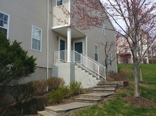 20 Dudley Ct, Green Brook, NJ 08812