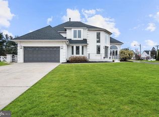 100 Hastings Pl, Cinnaminson, NJ 08077