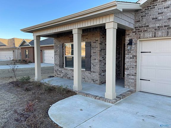 3rd image of 14340 Leadenhall Ln