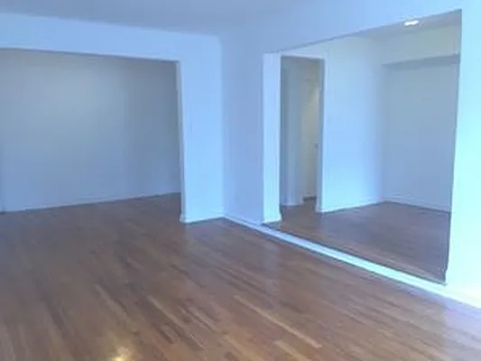 Rented by Contact Realty | media 7