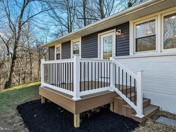 231 Laurel Bridge Rd, Landenberg, PA 19350