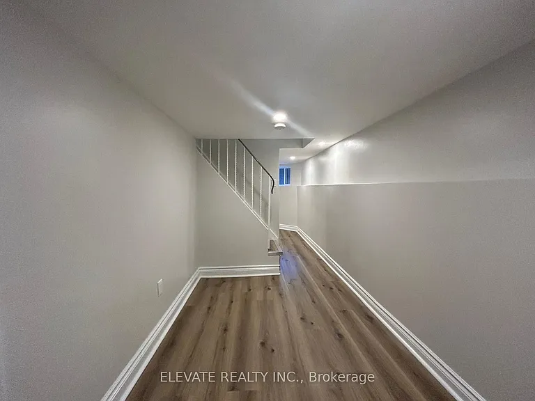 78 Givins St E #1 — Photo 9