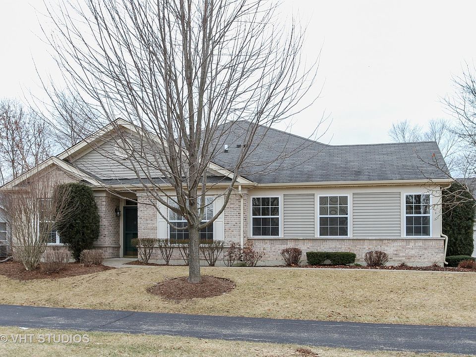 1st image of 1996 Carillon Dr