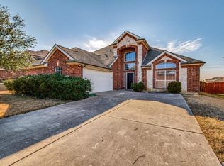 5819 Foxglove Ln, Dallas, TX 75249