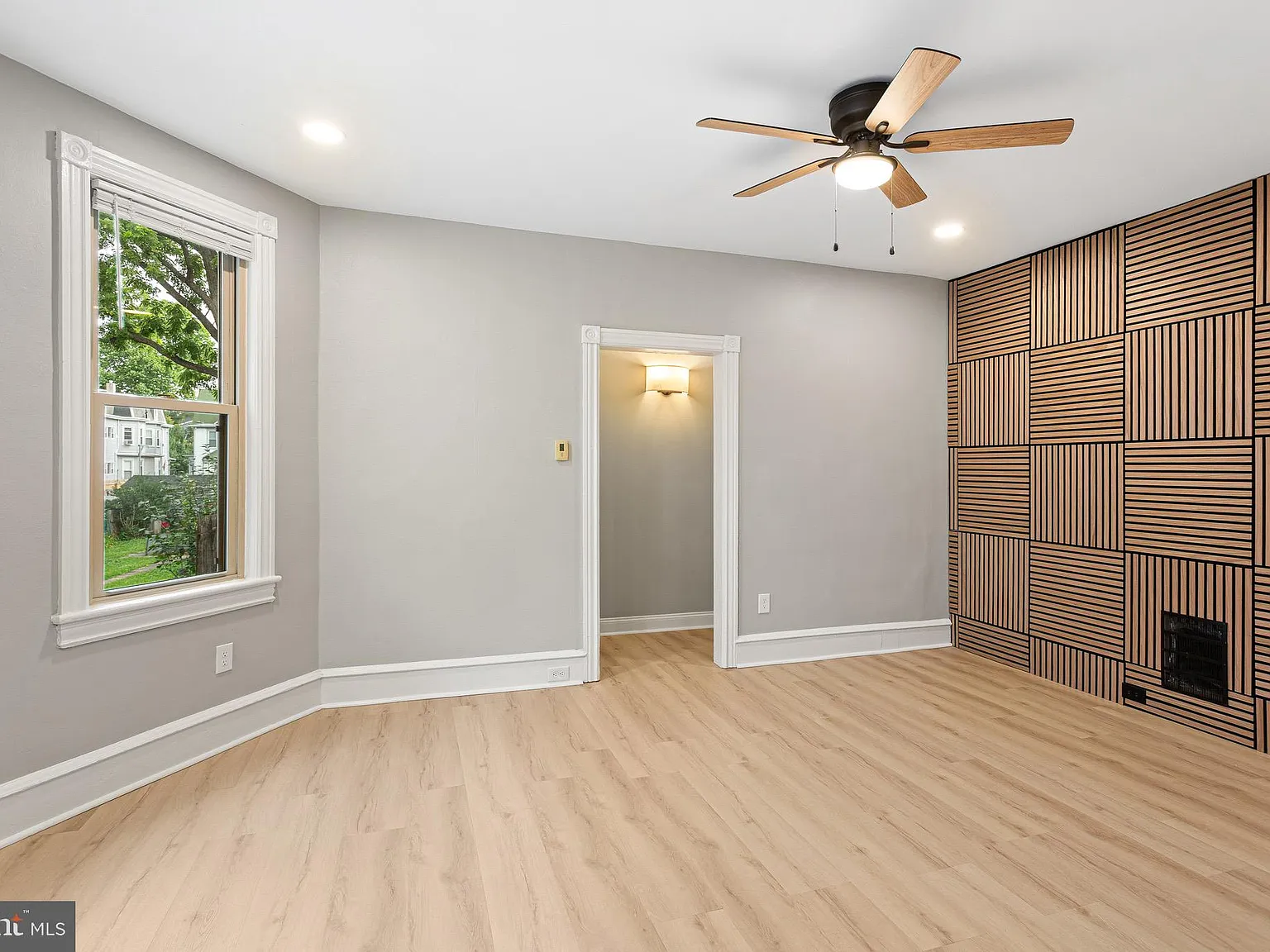 2 bed, 2155 sqft, $3,000 — Photo 3