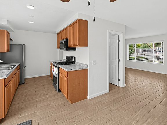 2nd image of 3685 Water Way