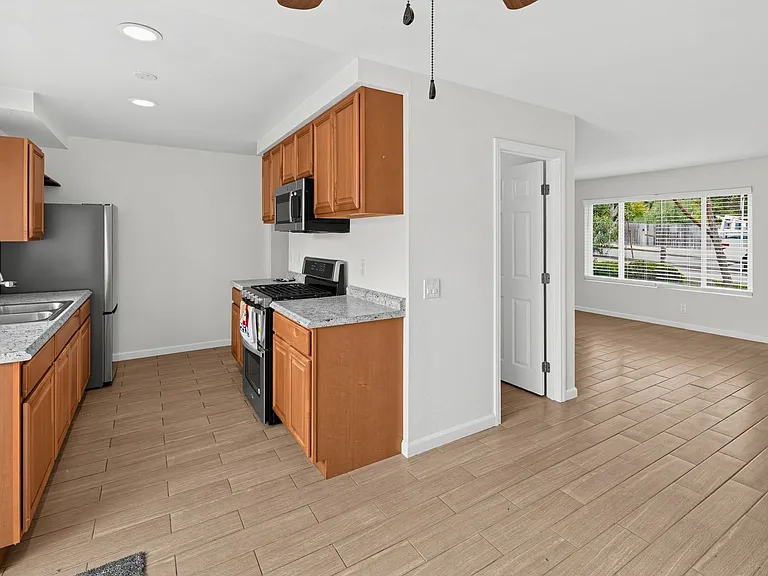 3685 Water Way — Photo 3