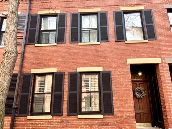 52 Gray St #2, Boston, MA 02116