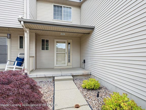 3rd image of 2342 Coyote Creek Dr #36
