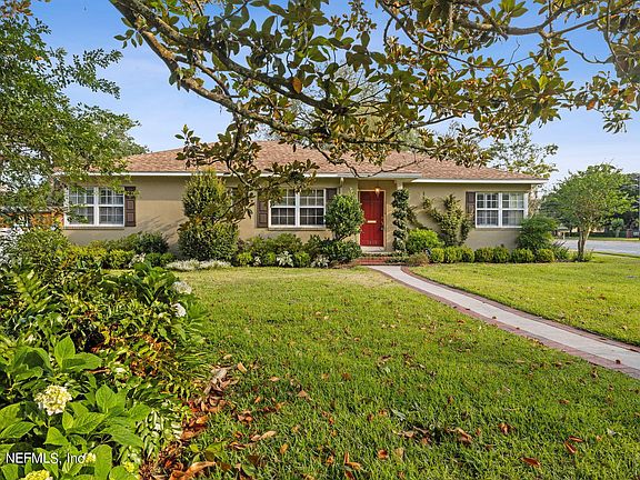 4th image of 1455 RIVERBIRCH Lane