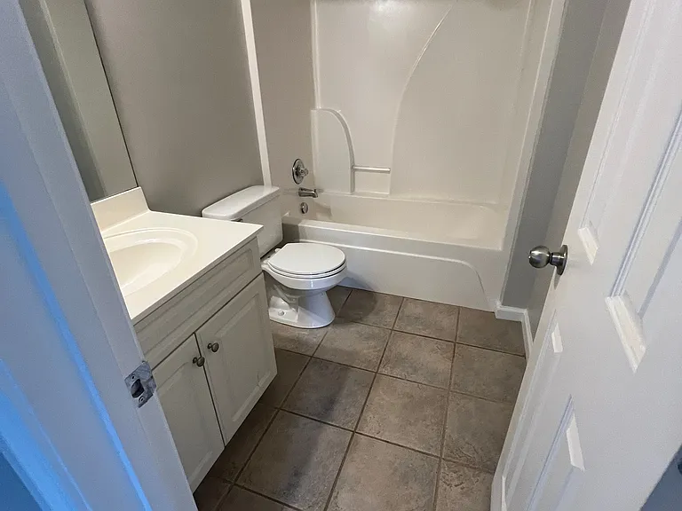 1274 Pebble Creek Cir — Photo 13