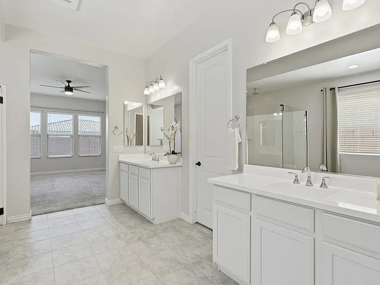 10631 E Thatcher Ave — Photo 20
