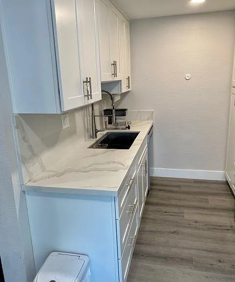 Kitchen sink