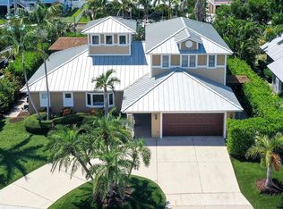 725 Penfield St, Longboat Key, FL 34228