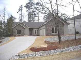 15 N Sanchez Ct, Hot Springs Village, AR 71909