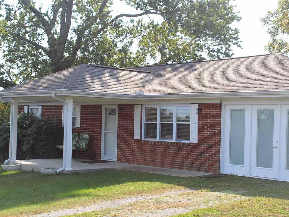 1st image of 2717 Conrad Dr