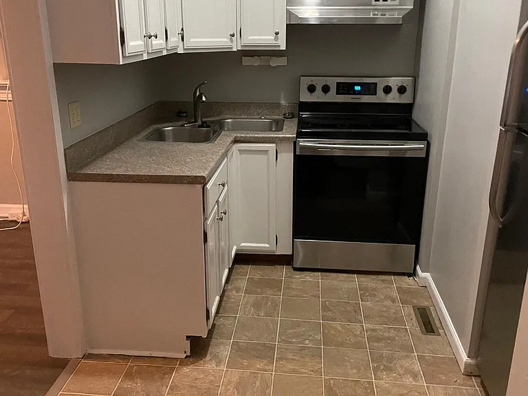 5154 Waterman Blvd #B — Photo 13
