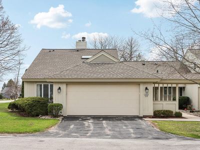 10042 N Holmes COURT, Mequon, WI, 53092