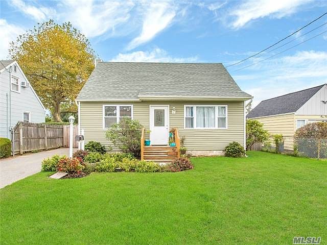 1st image of 157 Grove Ave