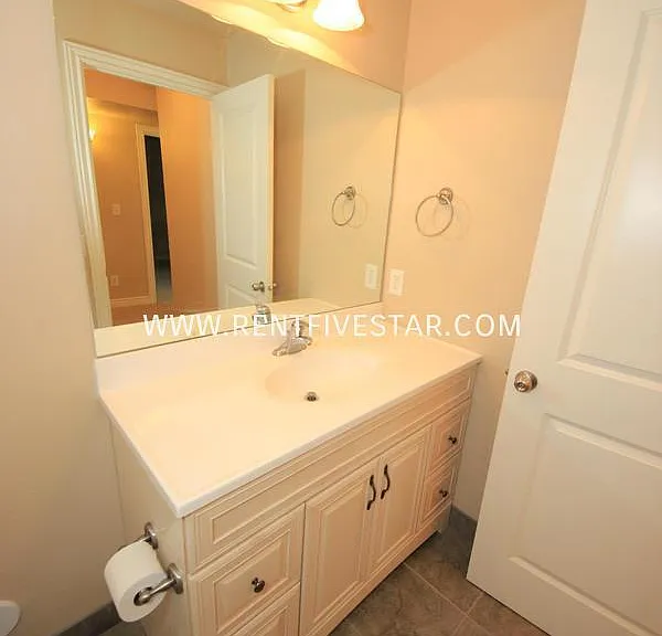 2724 Corsini Ct — Photo 11