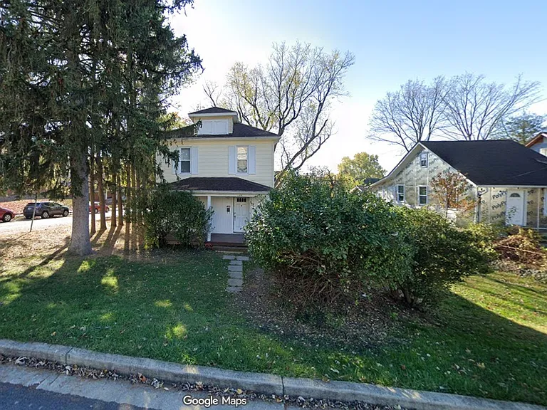 159 Clyde Ave — Photo 1