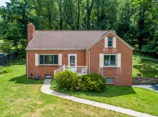 5649 Library Rd, Bethel Park, PA 15102
