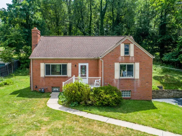 5649 Library Rd, Bethel Park, PA 15102