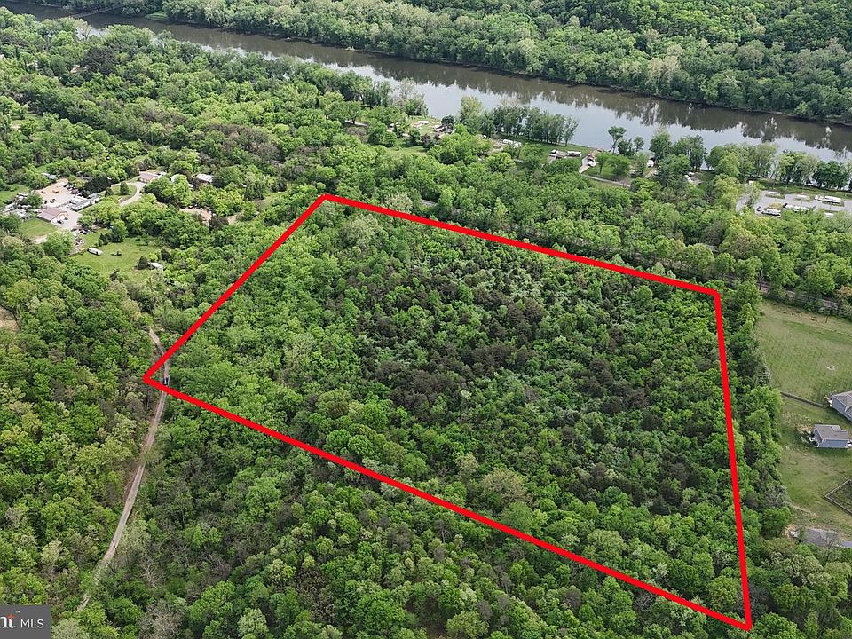 1st image of Shale Pit Dr