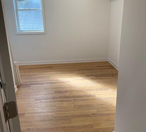 Apt. 3 - 2nd bedroom